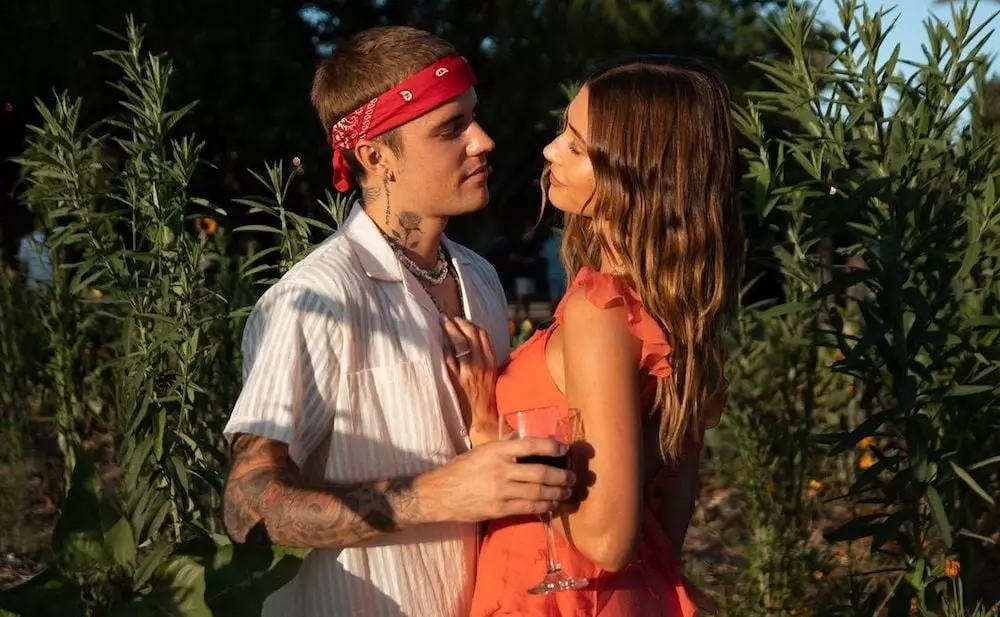 小賈斯汀 Justin Bieber 和海莉 Hailey Bieber 喜迎新生兒！IG 曬出兒子照片、姓名公開！
