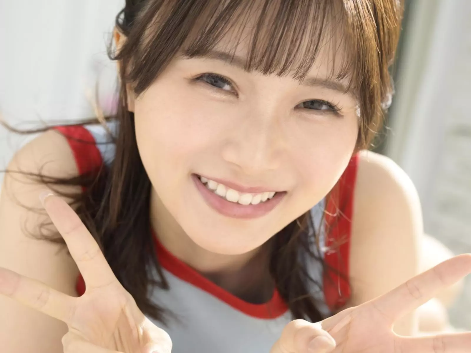 泉百華（泉ももか）被封「10年一遇美少女」出道！「蘿莉系女優」人氣狂飆！【老司J開車】