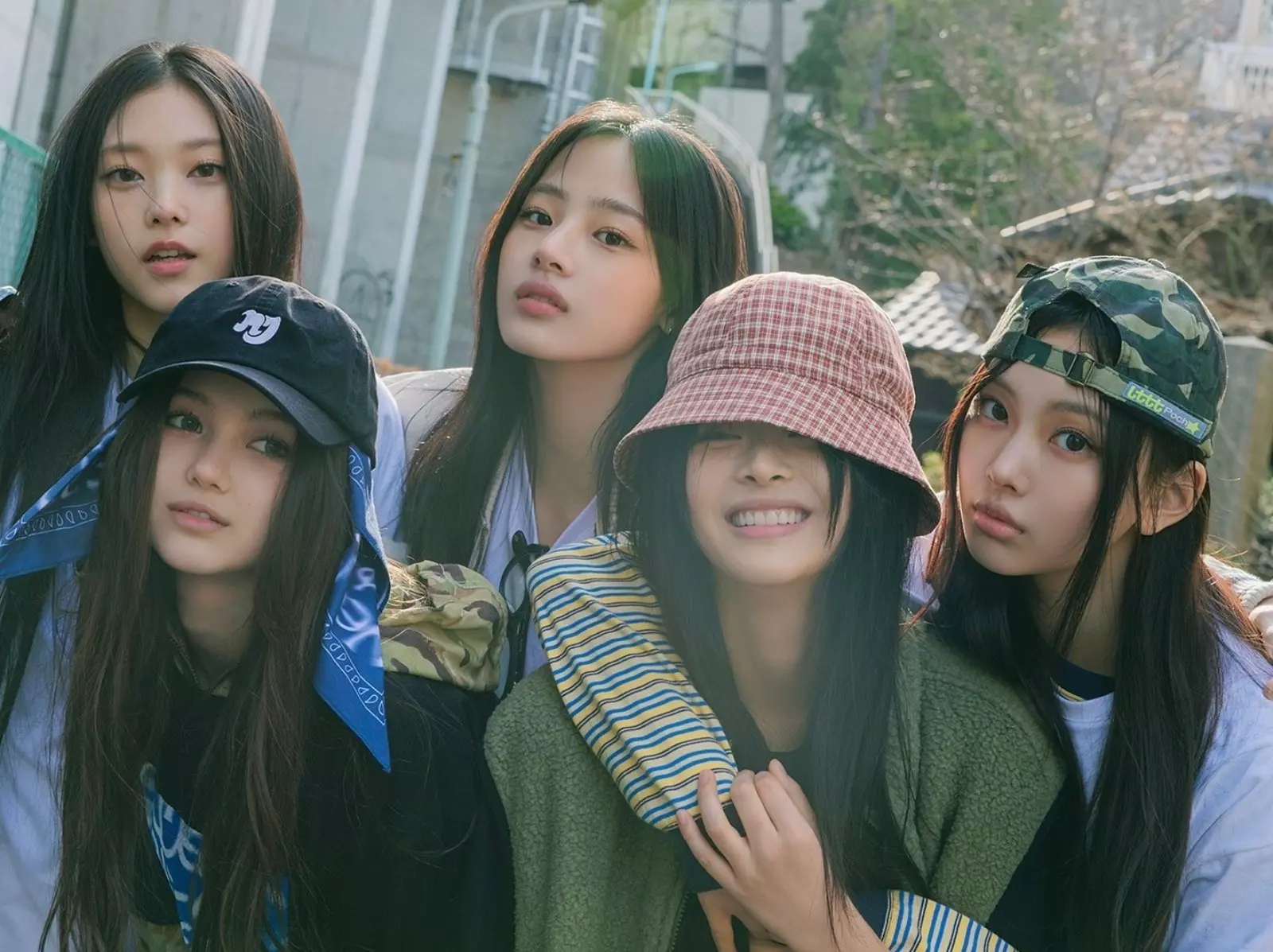 NewJeans 之母閔熙珍遭解任！成員 Minji、Danielle 首發聲：「精神崩潰！」