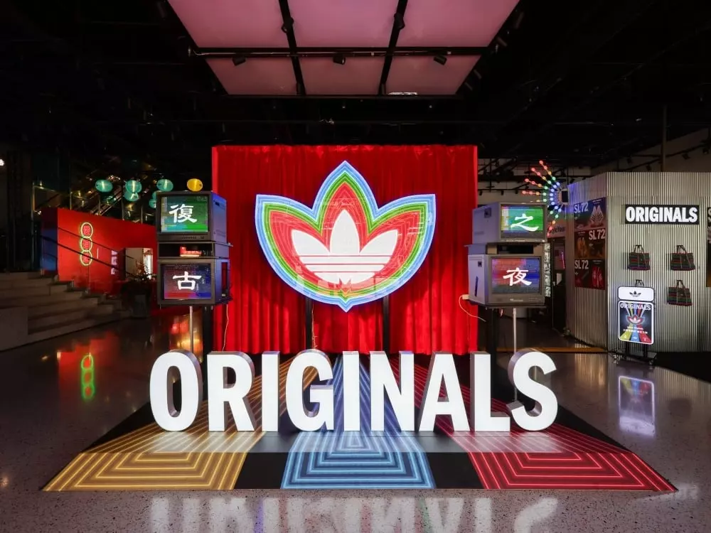 adidas Originals 攜手「臺虎精釀」與「詹記麻辣火鍋」，打造週末限定快閃體驗！
