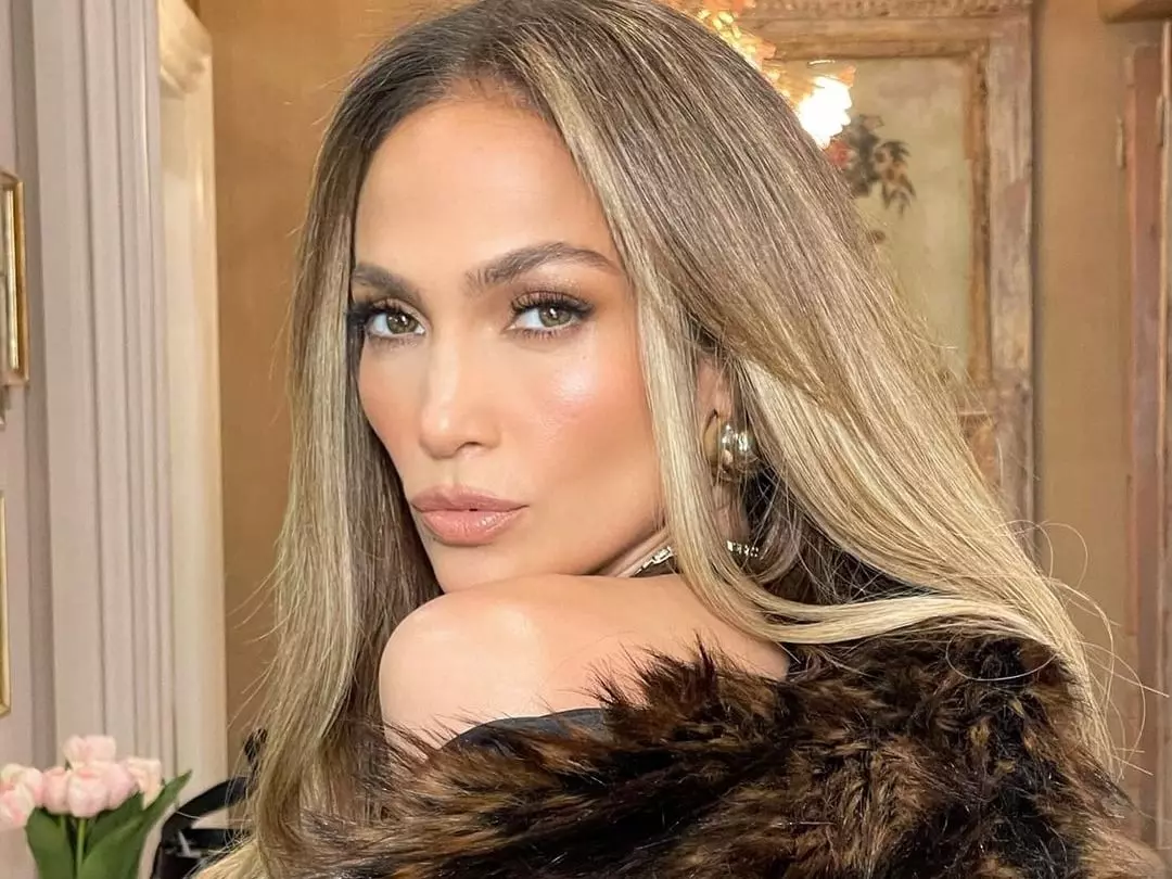 珍妮佛羅培茲 Jennifer Lopez 傳將尋找年輕男友！朋友擔憂：「她可能會考慮皮特戴維森！」