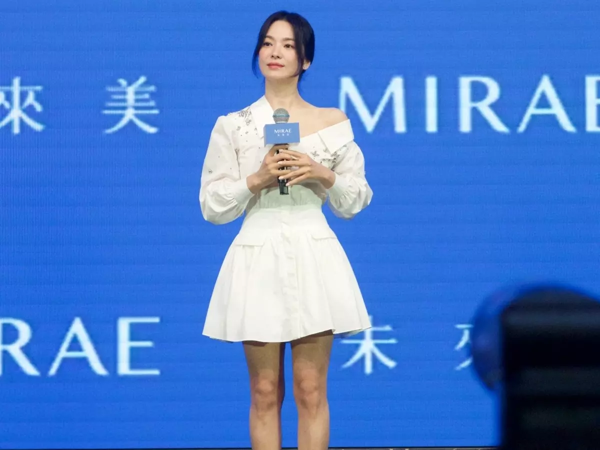 宋慧喬年輕美貌及身高 161 公分完美比例現身台灣！親揭私下保養秘訣曝光～