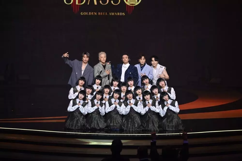Avantgardey、Energy 金鐘壓軸表演引熱議！兩大天團齊力「16 蹲」場面超壯觀！