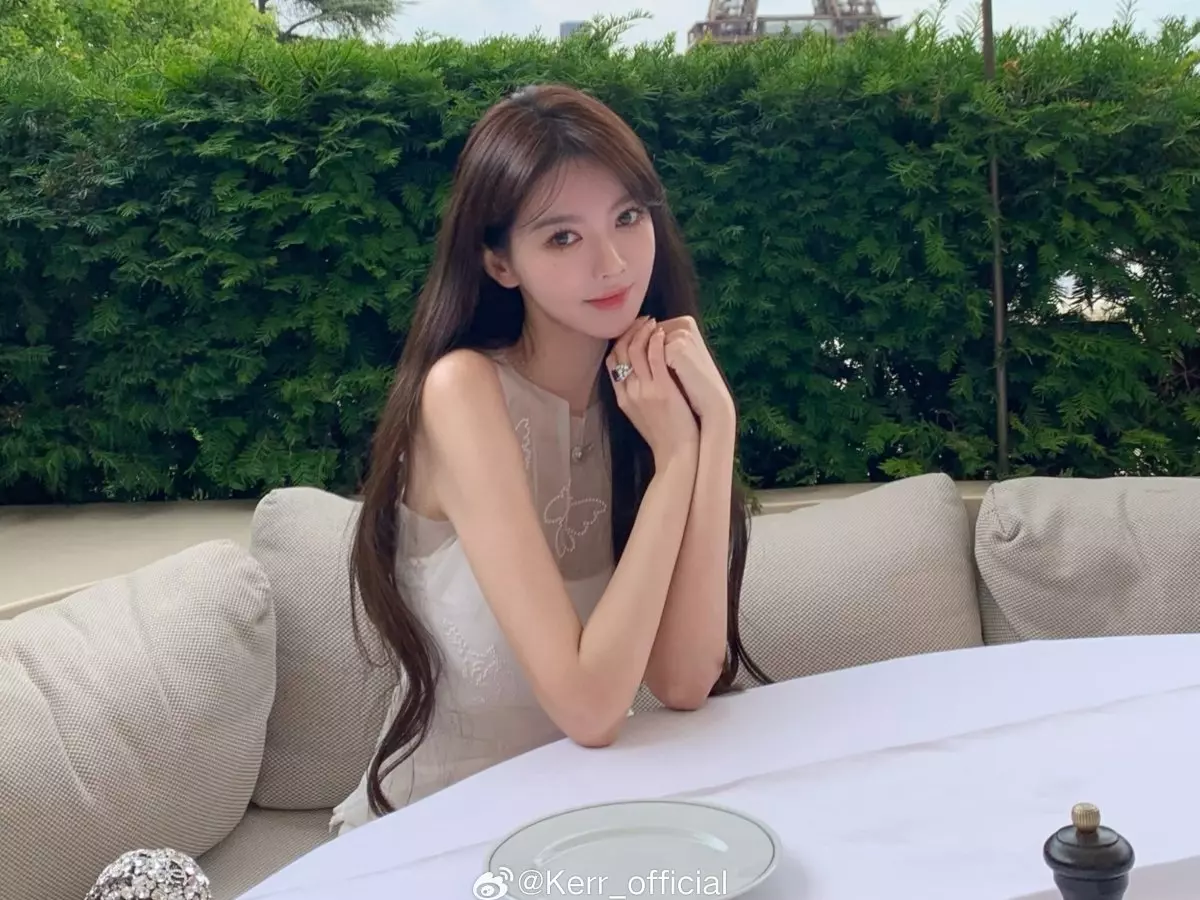 黃曉明女友葉珂捲入伍佰、陶喆歌曲爭議風波！致歉並宣布退出網路！