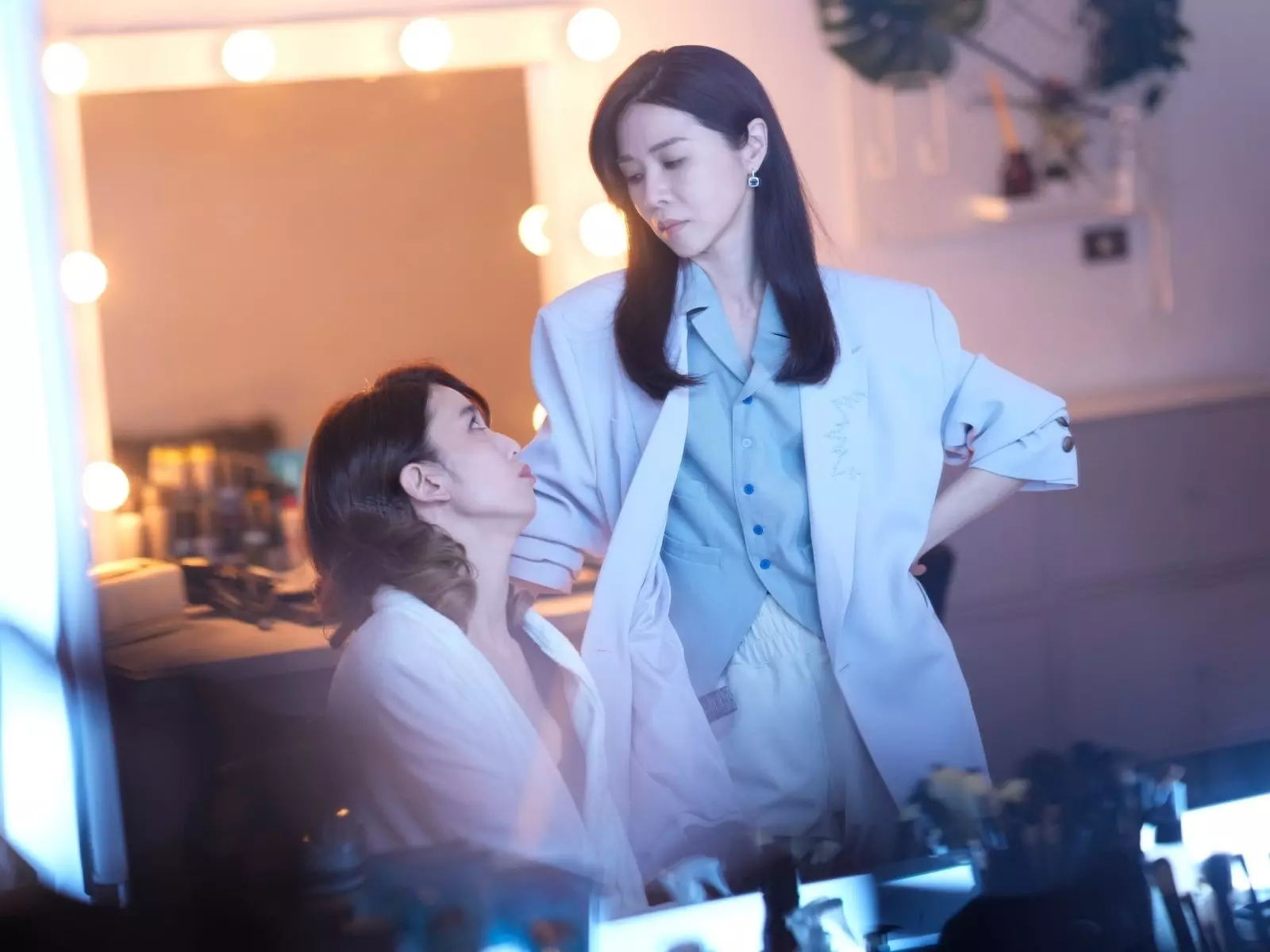 《影后》謝盈萱、蔡依林⋯6 位台灣女星 40＋單身金句語錄盤點：「有沒有人要這麼重要嗎？」