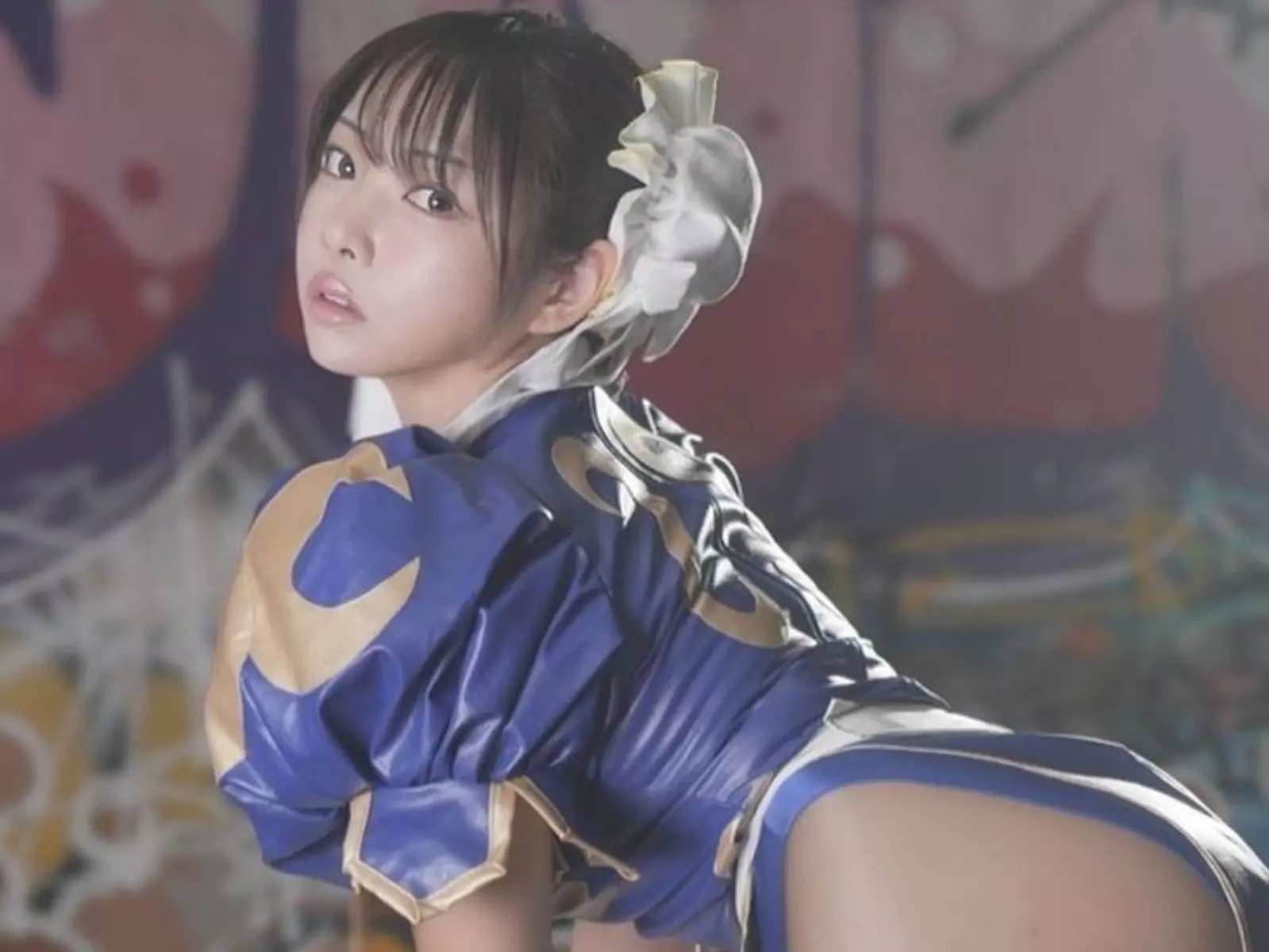 日本正妹 Coser「僕プリ」化身超殺版春麗！精實大腿撐爆黑絲太瘋狂！【野生抓正妹】