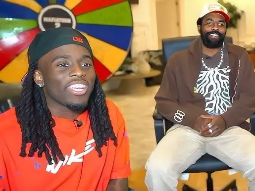 NBA／Kyrie Irving 登上 Kai Cenat 直播聊天，對「30 歲被叫叔叔」感到黑人問號！