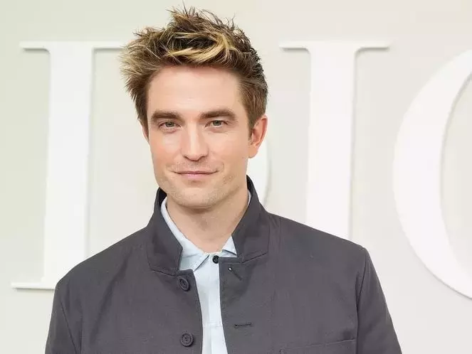 羅伯派汀森 Robert Pattinson 透露完成《蝙蝠俠》三部曲將告別影壇！時間點曝光～