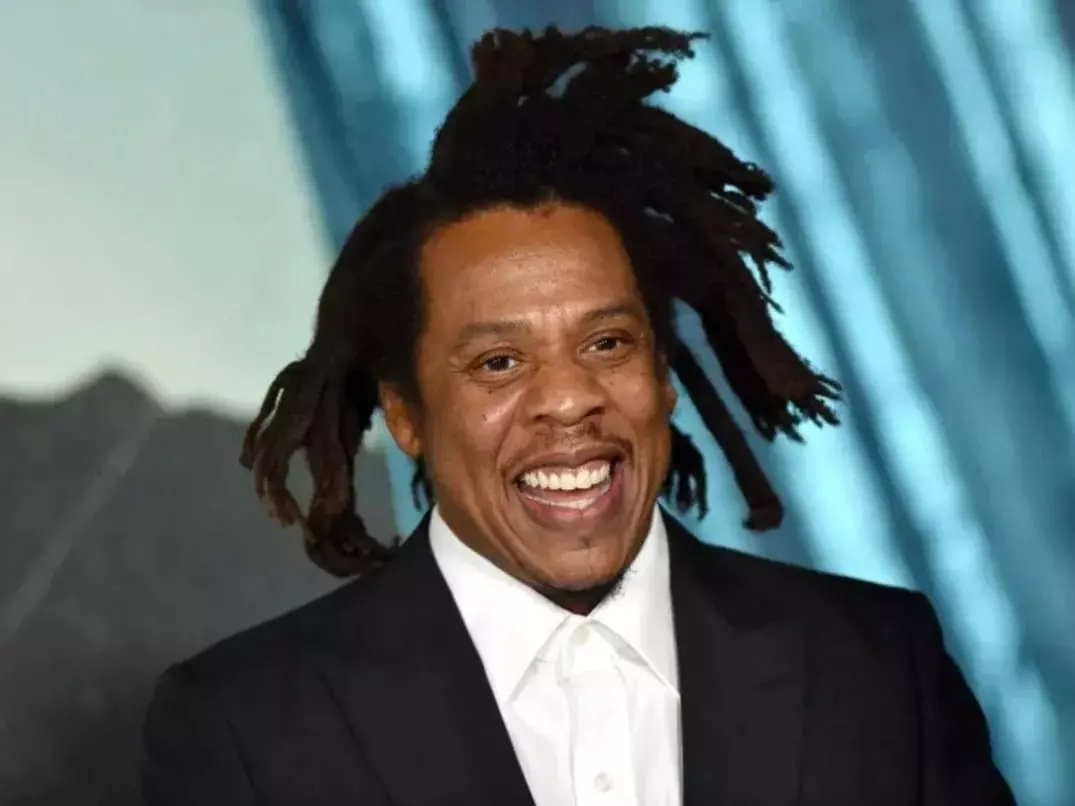 碧昂絲老公 Jay-Z 和吹牛老爹被控性侵！反擊指控：「這是最拙劣的勒索手段！」