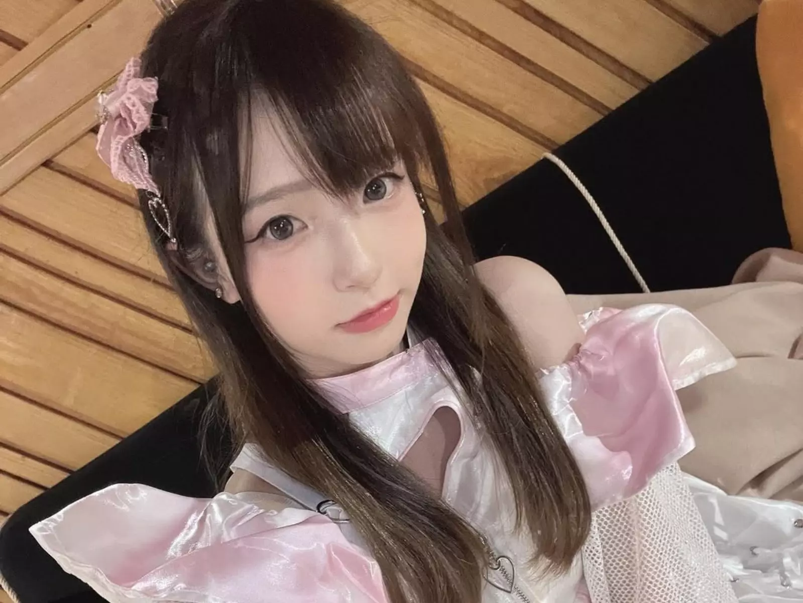 J-Bao 賤葆重啟約會企劃，超萌女僕「柯基」讓粉絲大讚：「葆又贏！」【野生抓正妹】