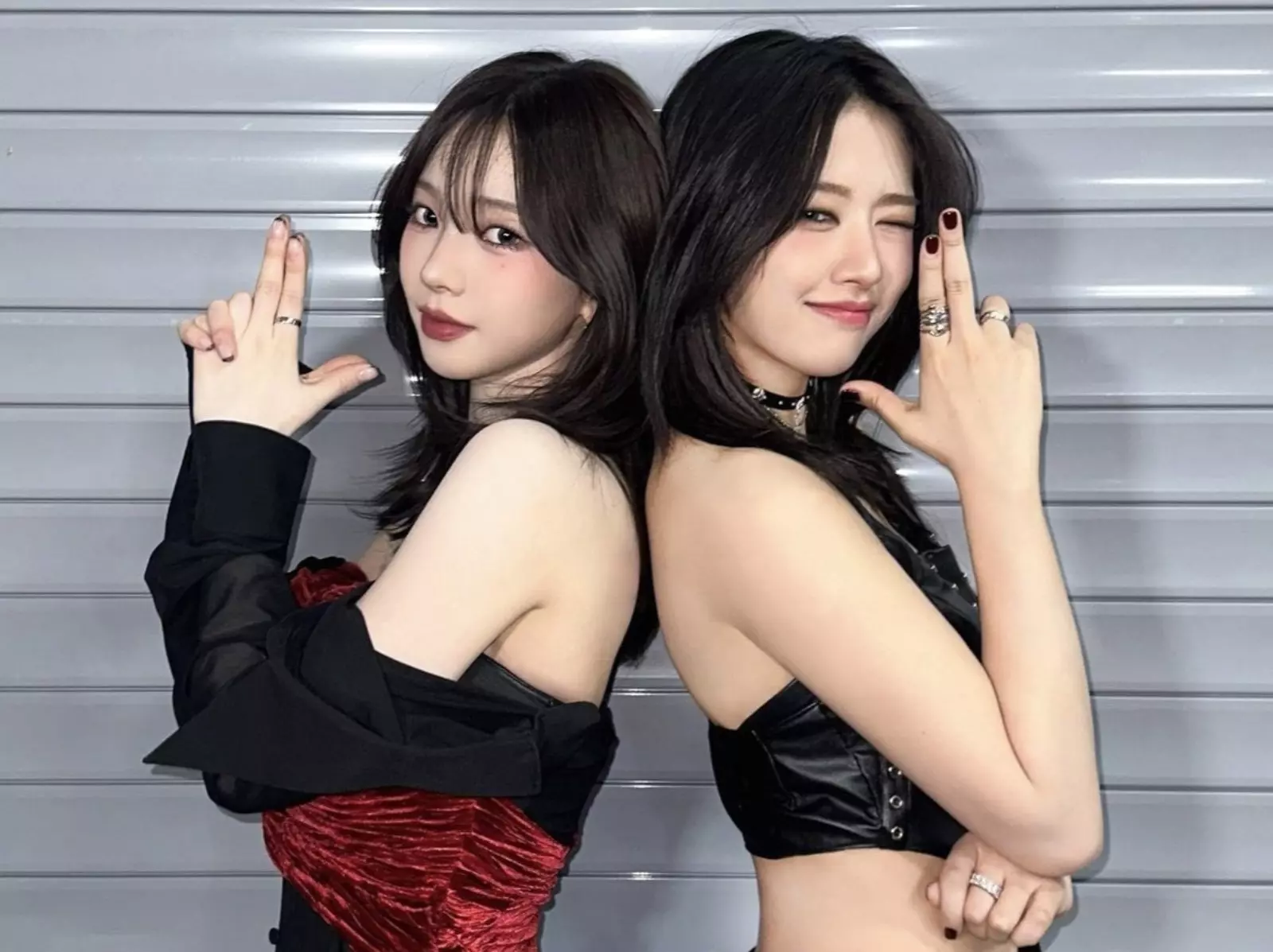 aespa Karina、IVE 安兪真《SBS 歌謠大戰》合作舞台太火辣，讓粉絲直呼：「鼻血狂噴！」