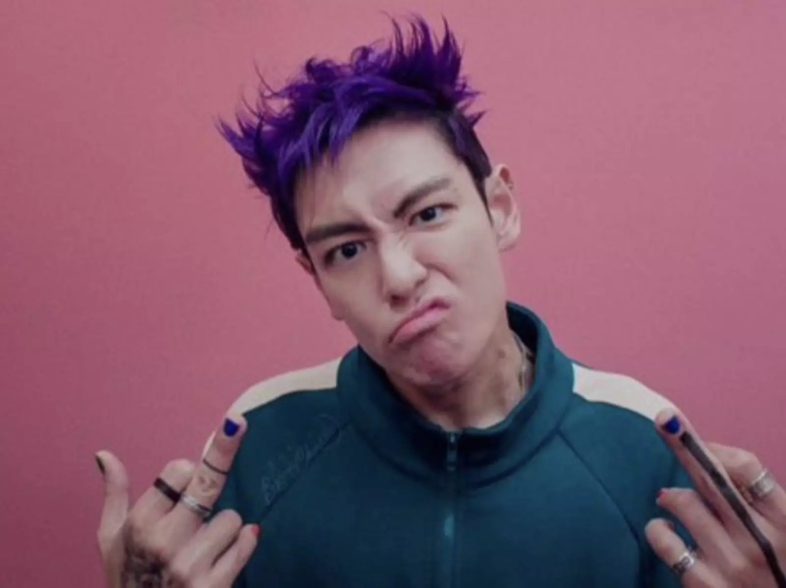 《魷魚遊戲 2》藏 BIGBANG 元素！T.O.P 崔勝鉉跳經典歌曲〈BANG BANG BANG〉！