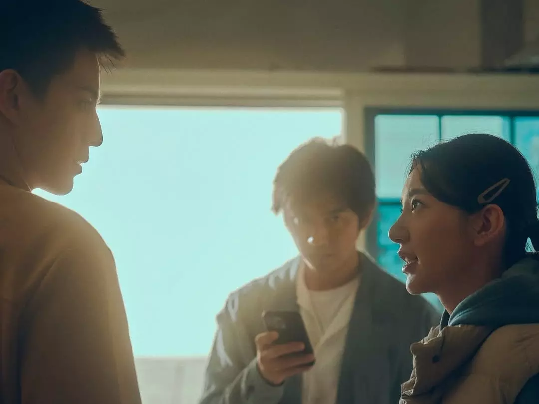 《不如海邊吹吹風》演員、劇情、線上看播出時間大解析：陳柏霖、郭雪芙、林柏叡三角糾葛引熱議！