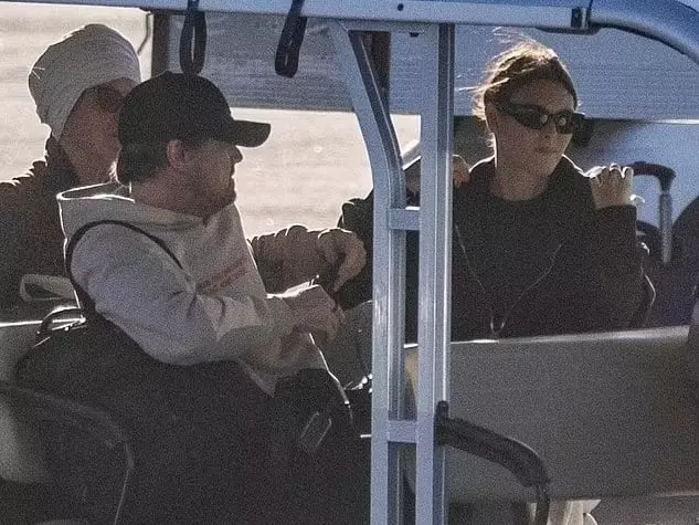 加州洛杉磯野火肆虐！李奧納多狄卡皮歐 Leonardo DiCaprio 和女友搭專機度假遭抨擊！