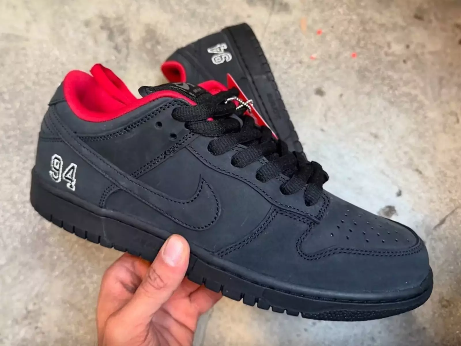 Supreme x Nike SB Dunk Low 全新聯名 5 款配色完整揭曉，發售資訊一覽！
