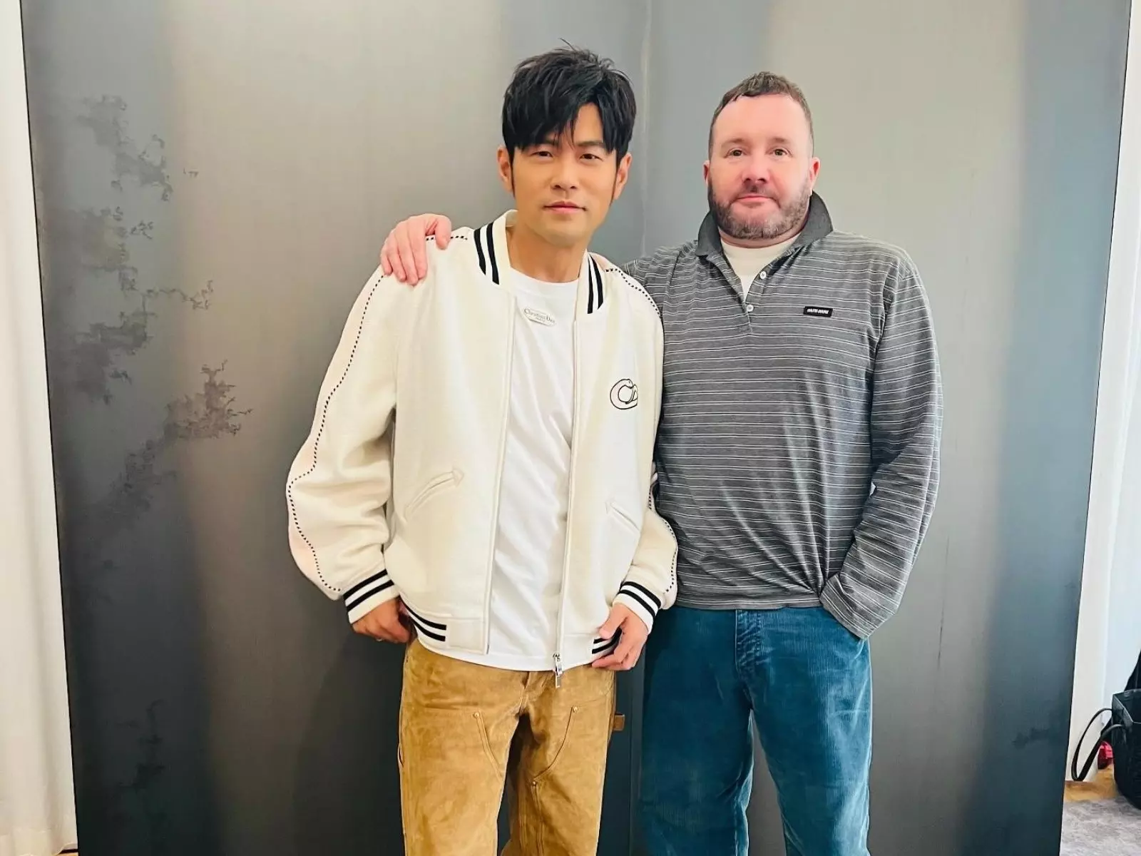 Dior 男裝創意總監 Kim Jones 宣布卸任！巴黎時裝週剛落幕、甫獲頒法國榮譽軍團勳章！