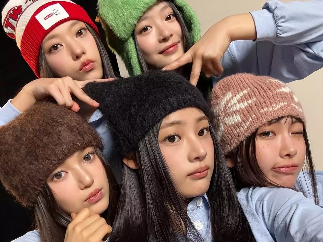 NewJeans 父母怒揭 HYBE 操控媒體輿論！開 IG 曝光內幕！