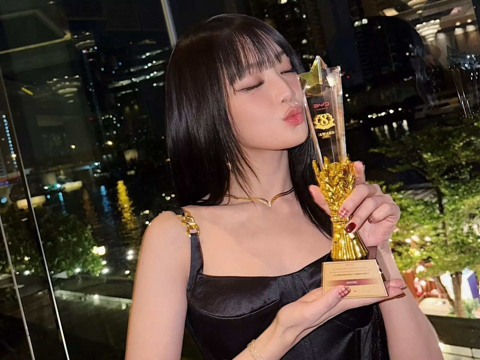 (G)I-DLE 成員 Minnie 曝完成這目標，宋雨琦就要「剃光頭」！