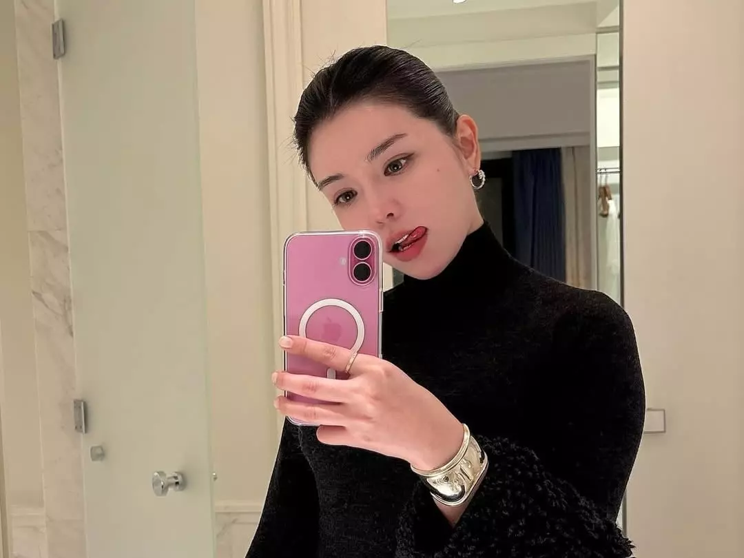 李毓芬 IG 近況曝光！曬雜誌美照，凍齡模樣引熱議！