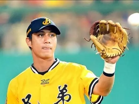 曾陶鎔正式引退！「陶鎔大帝」曾締造兩天 5 轟中職史上第一人！