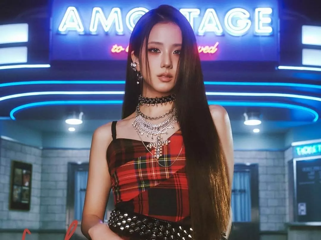 BLACKPINK Jisoo〈earthquake〉新歌 MV 妝容解析！粉嫩系、甜酷風⋯使用彩妝品通通幫你神出來！