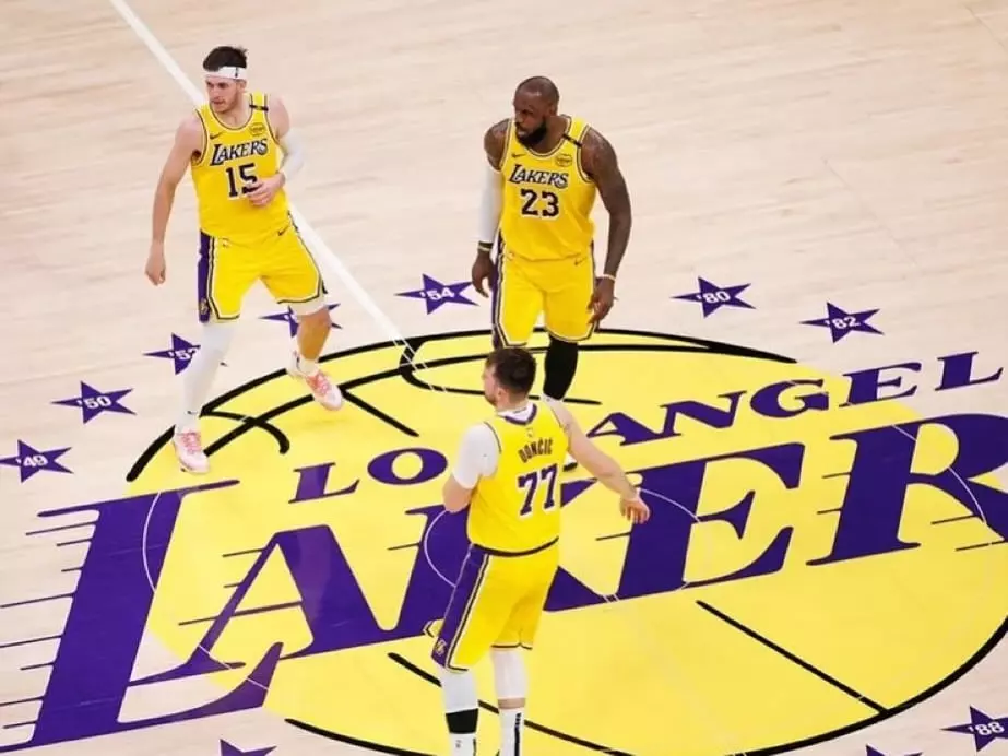 NBA／詹皇 LeBron James 缺陣籃網門票暴跌六成！湖人專注團隊防守護航季後賽！