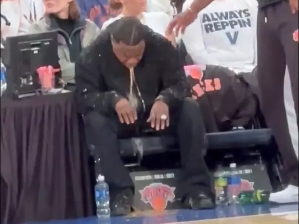 NBA／尼克名人鐵粉 Tracy Morgan 觀賽場邊爆吐！輪椅離場慘烈畫面曝光！