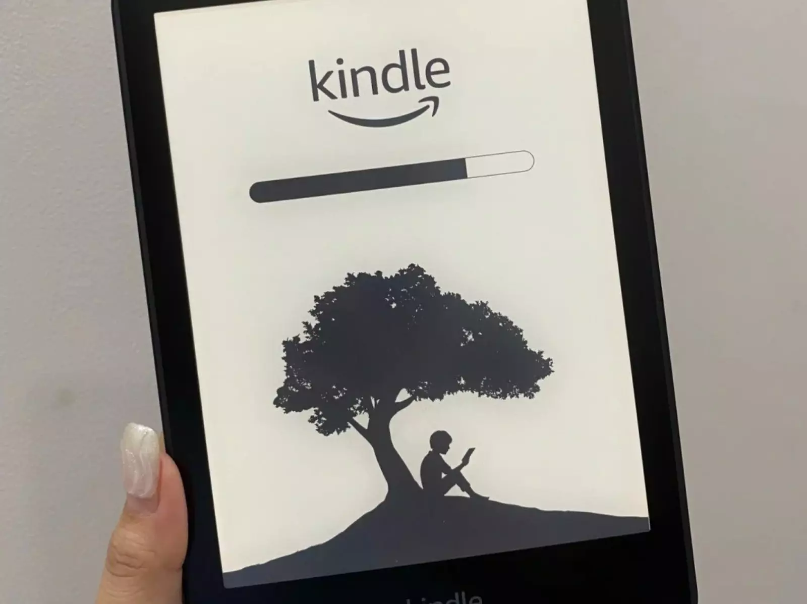 2025 電子書閱讀器推薦！Dcard、PTT 網友激推： 樂天 Kobo、文石 BOOX⋯高效輕便好入手！