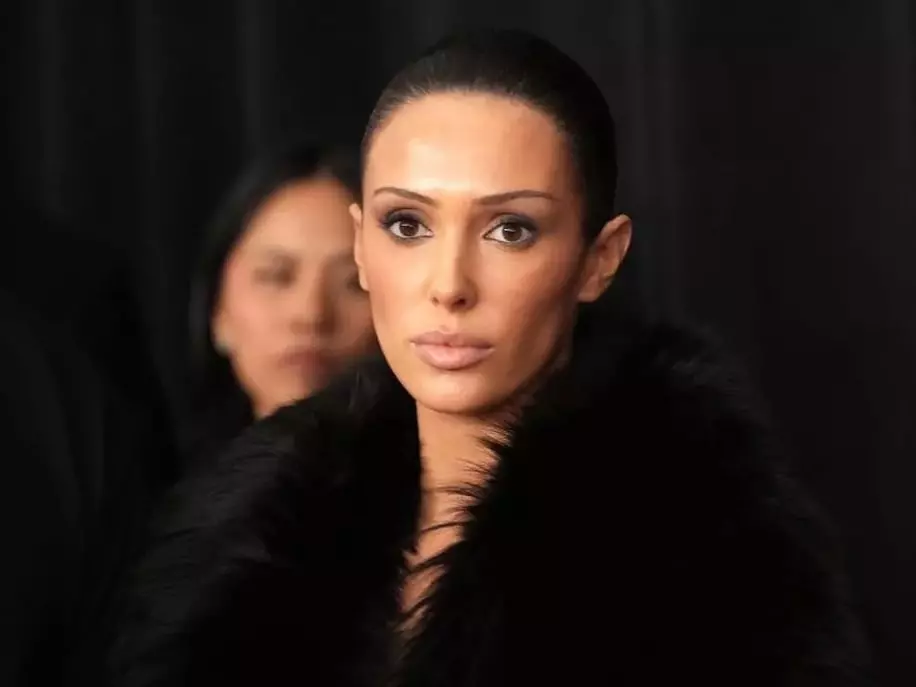肯爺 Kanye West 老婆比安卡森索里想離婚！消息人士爆料很難逃：「他對她控制欲極強！」