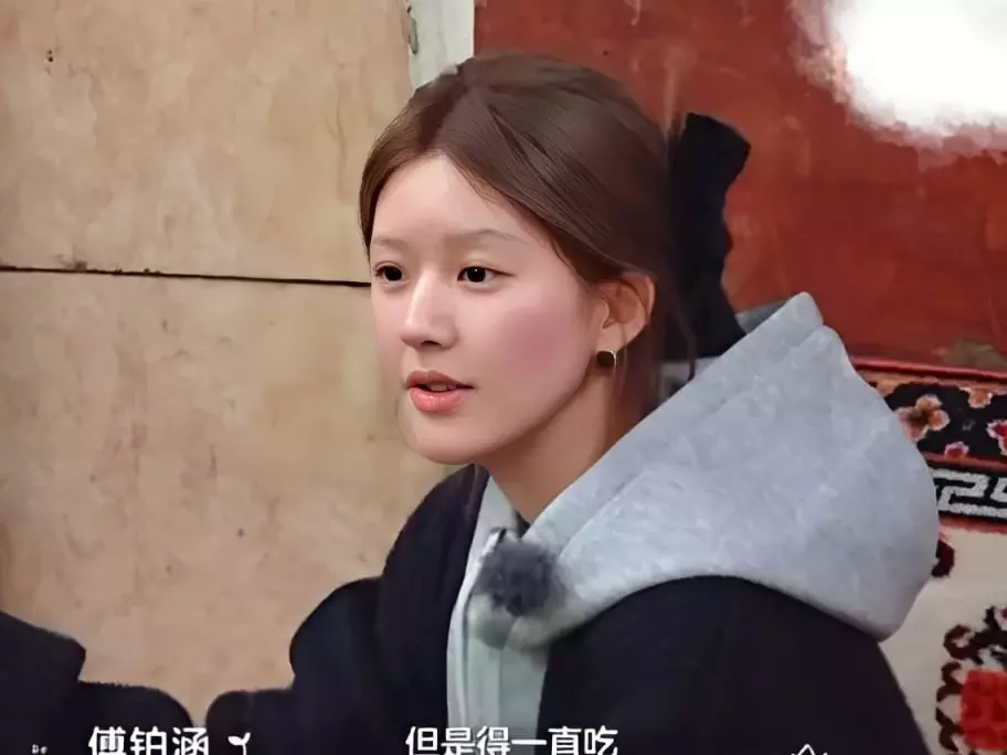 《小小的勇氣》趙露思生病後復出！自曝每日僅睡兩小時身體亮紅燈：「記憶受損，無法拍戲！」