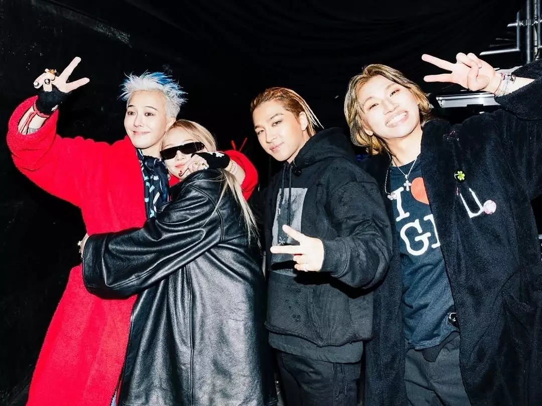 CL 驚喜現身 GD 演唱會！曬親密合照告白：「Love you Oppa！」