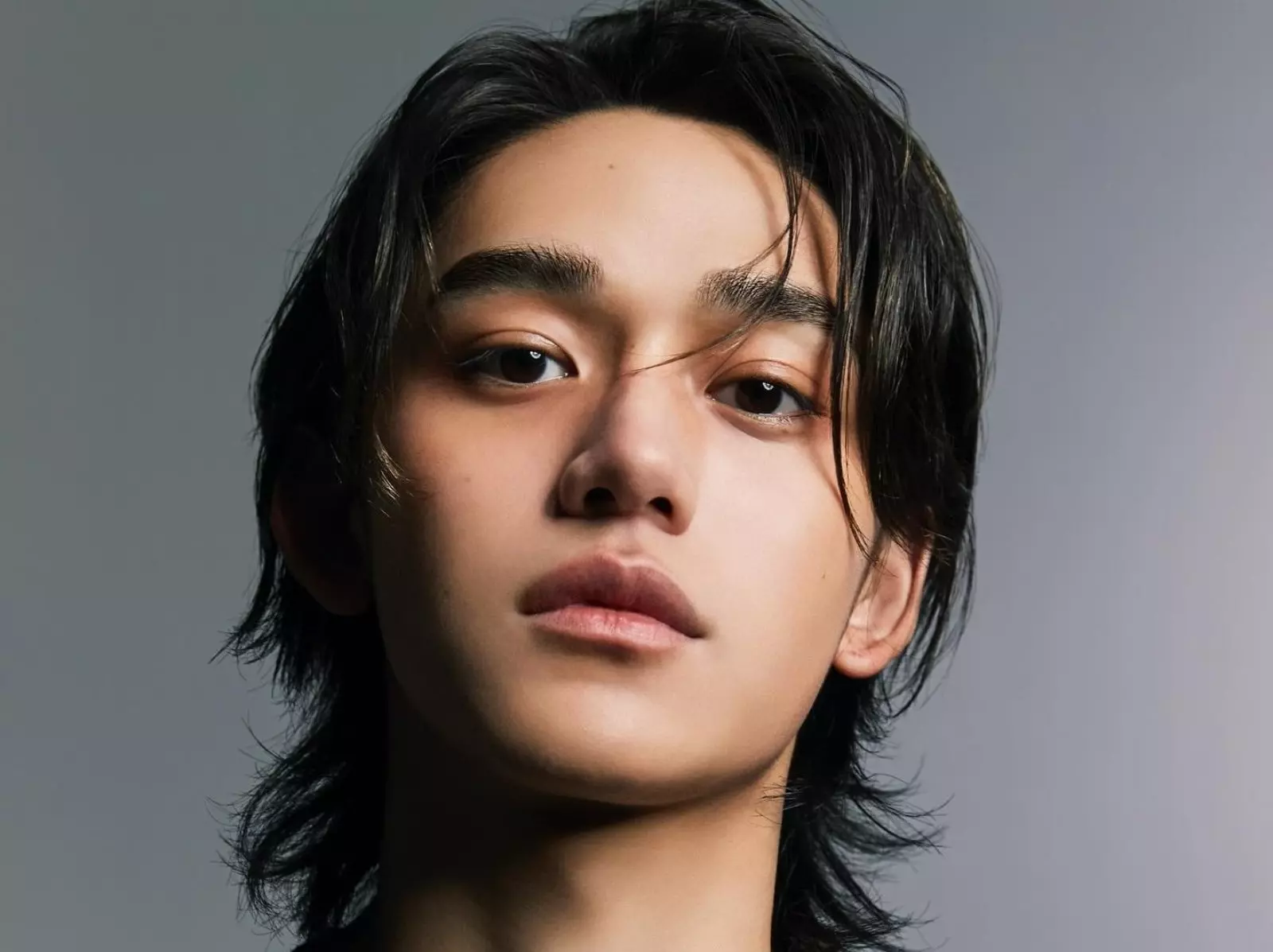 NCT 前成員黃旭熙 Lucas 台灣出道！揮別醜聞親曝：「想和許光漢合作！」