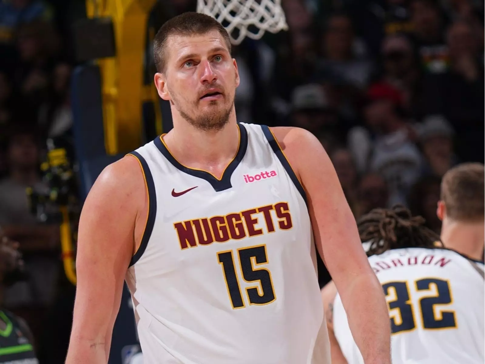 NBA／Westbrook 上籃放槍＋要命犯規！金塊慘遭灰狼逆轉 Jokic 轟 61 分大三元遺憾輸球！