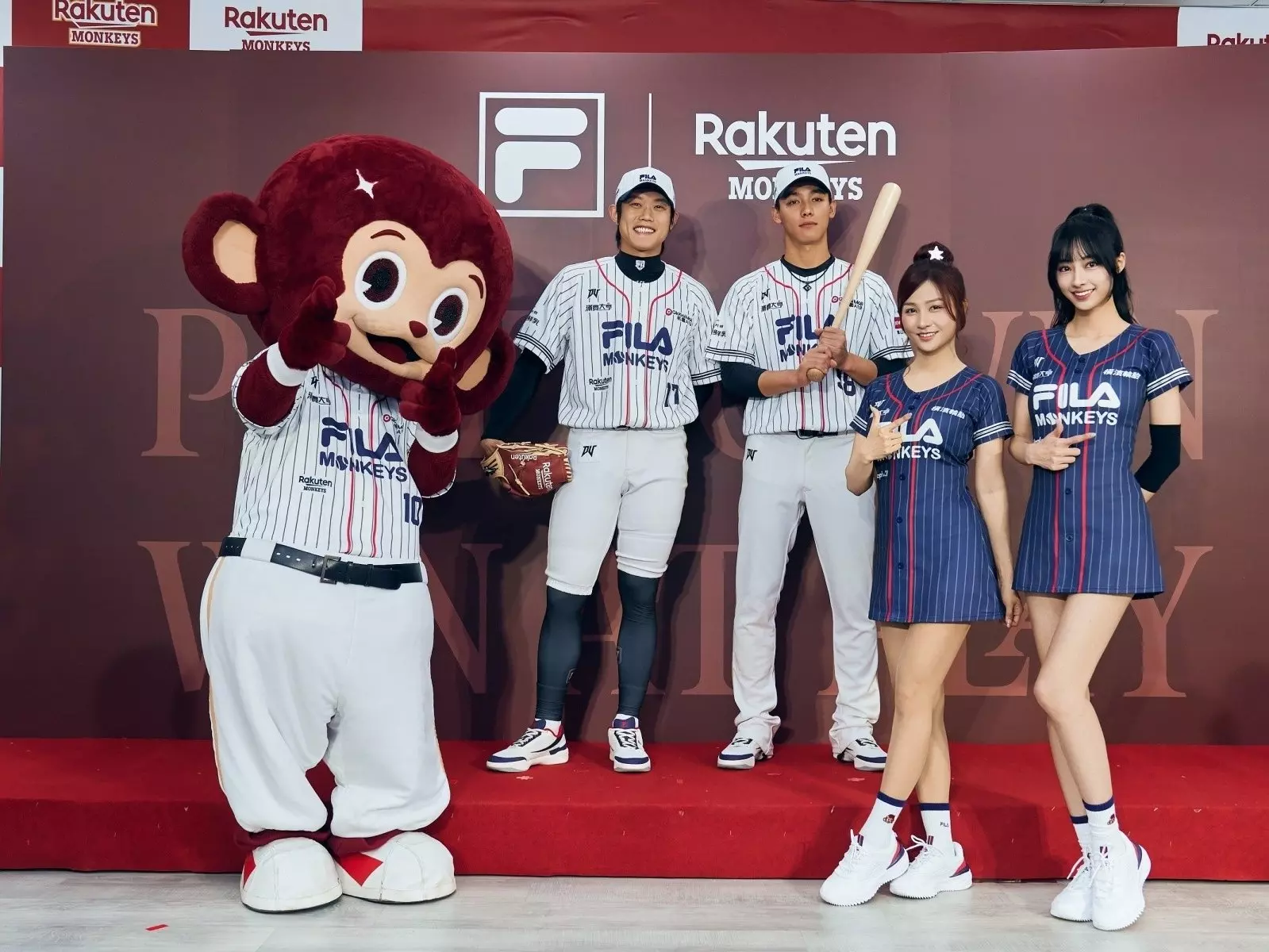 FILA x 樂天桃猿限定聯名開賣！陳冠宇、陳晨威、樂天女孩搶先演繹！