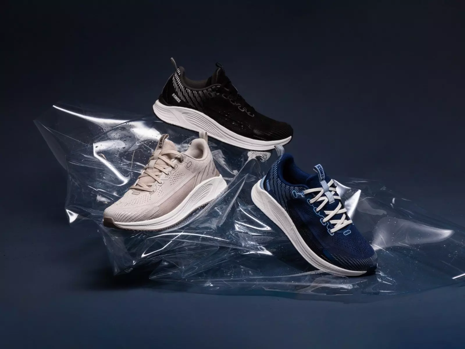 K-SWISS 第五代防水鞋系列登場！獨家 K-Proof 防水技術加持、Bootie 鞋套式結構超好穿！