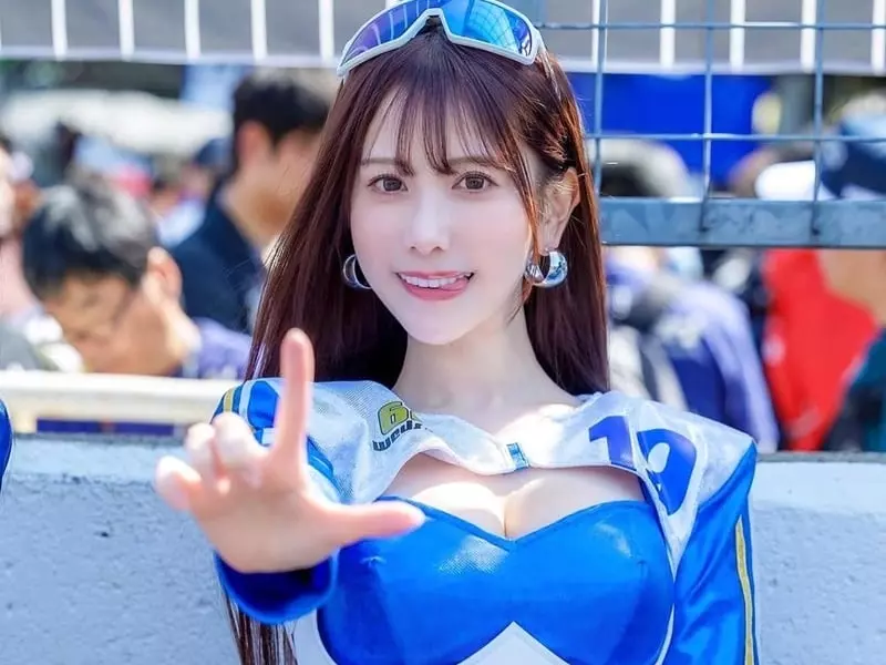 「日本最美賽車皇后」名取久留美完整介紹！大秀F級黃金比例並露出最美部位！【野生抓正妹】
