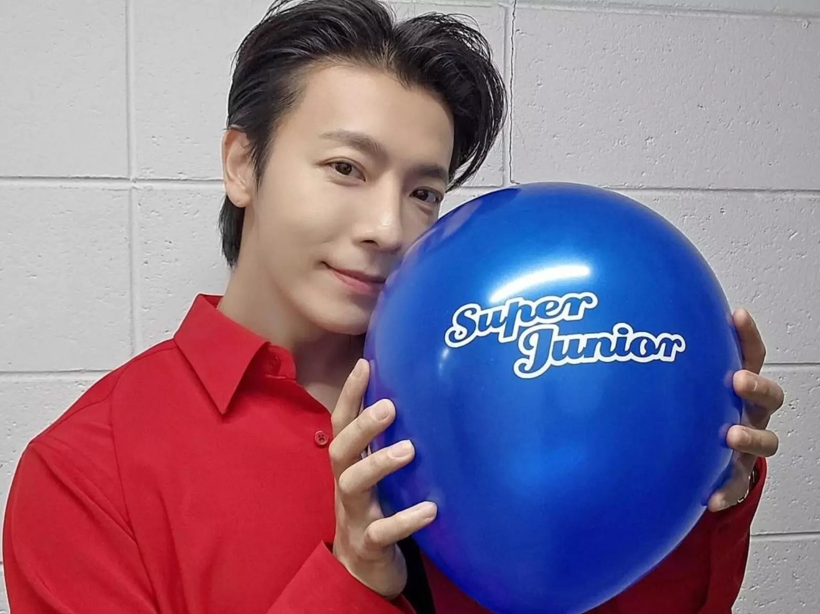 Super Junior 東海曝光最愛台灣手搖是「它」，成員們大嗑大腸麵線、丹丹漢堡！