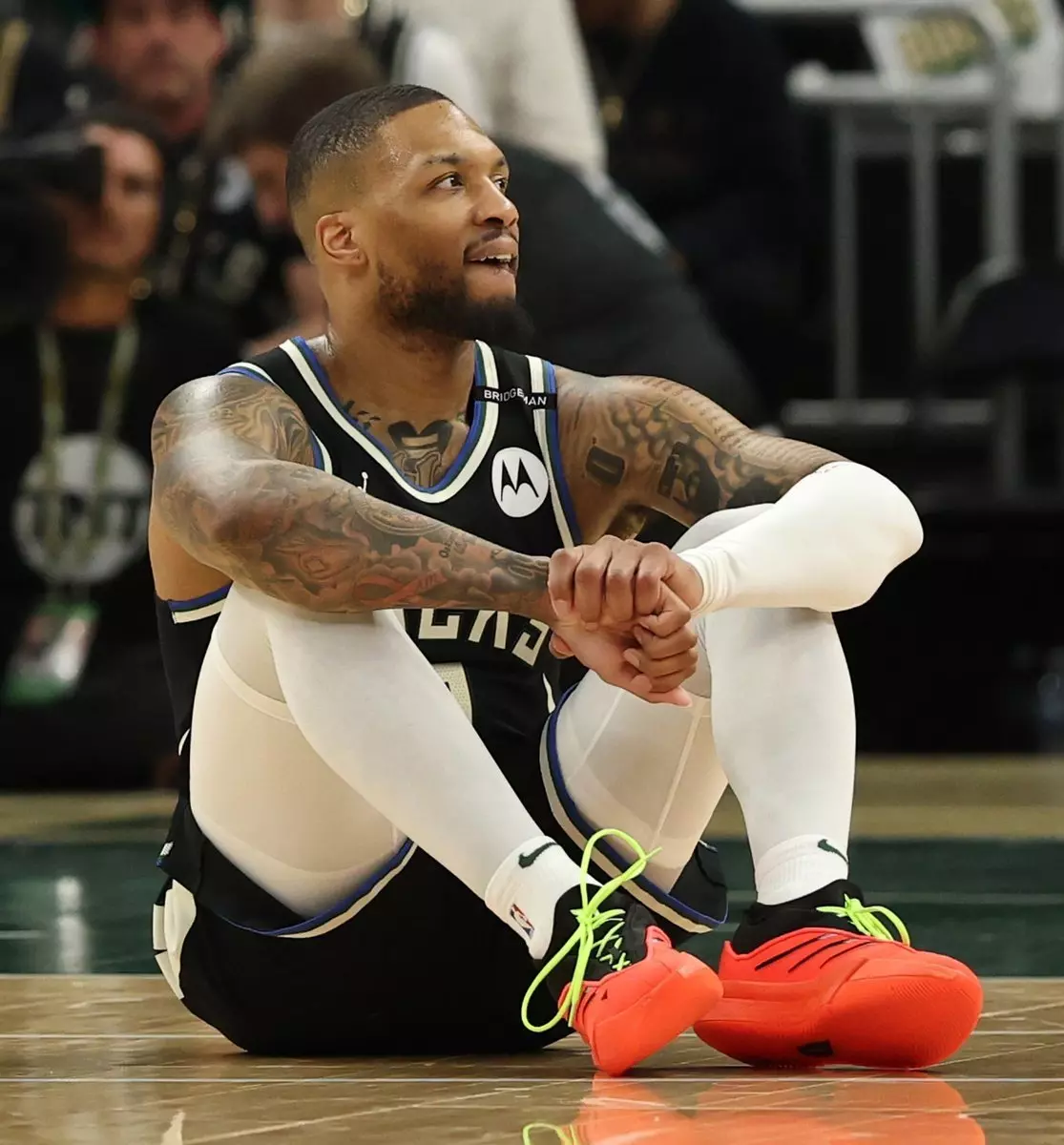 NBA／Damian Lillard 驚傳阿基里斯腱撕裂！「無碰撞」倒地可怕畫面曝光！