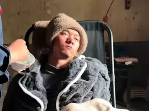 中國大陸抗癌網紅小楊哥病逝！新妹淚曝：「放不下女兒！」