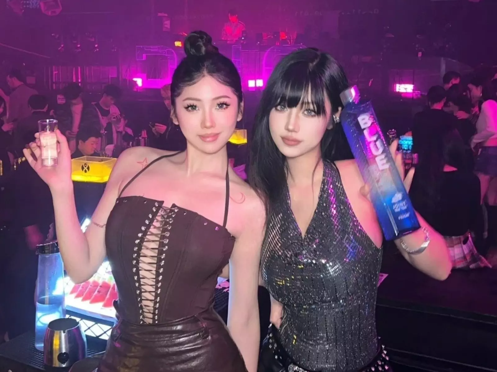 2025 台中夜店 3 家 Dcard 推薦！特色、入場價格、營業時間⋯怎麼玩全攻略！