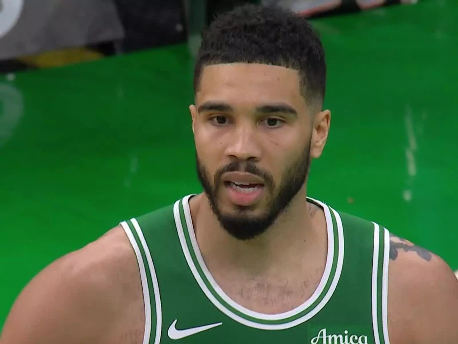 NBA／塞爾提克搞砸 20 分領先再敗尼克，賽後主場 TD 花園發生火災！