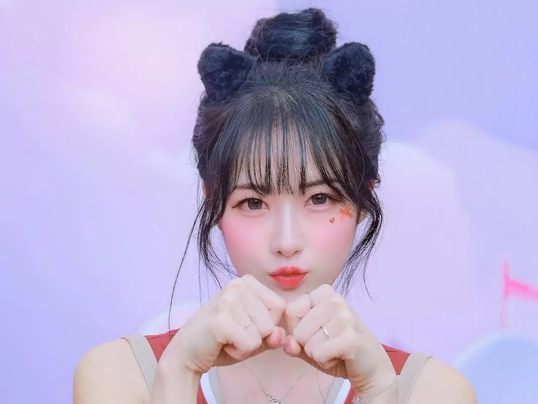 朴旻曙遇瘋狂粉絲一路追上高鐵！嚇壞直言：「跟到家裡怎麼辦！」【野生抓正妹】