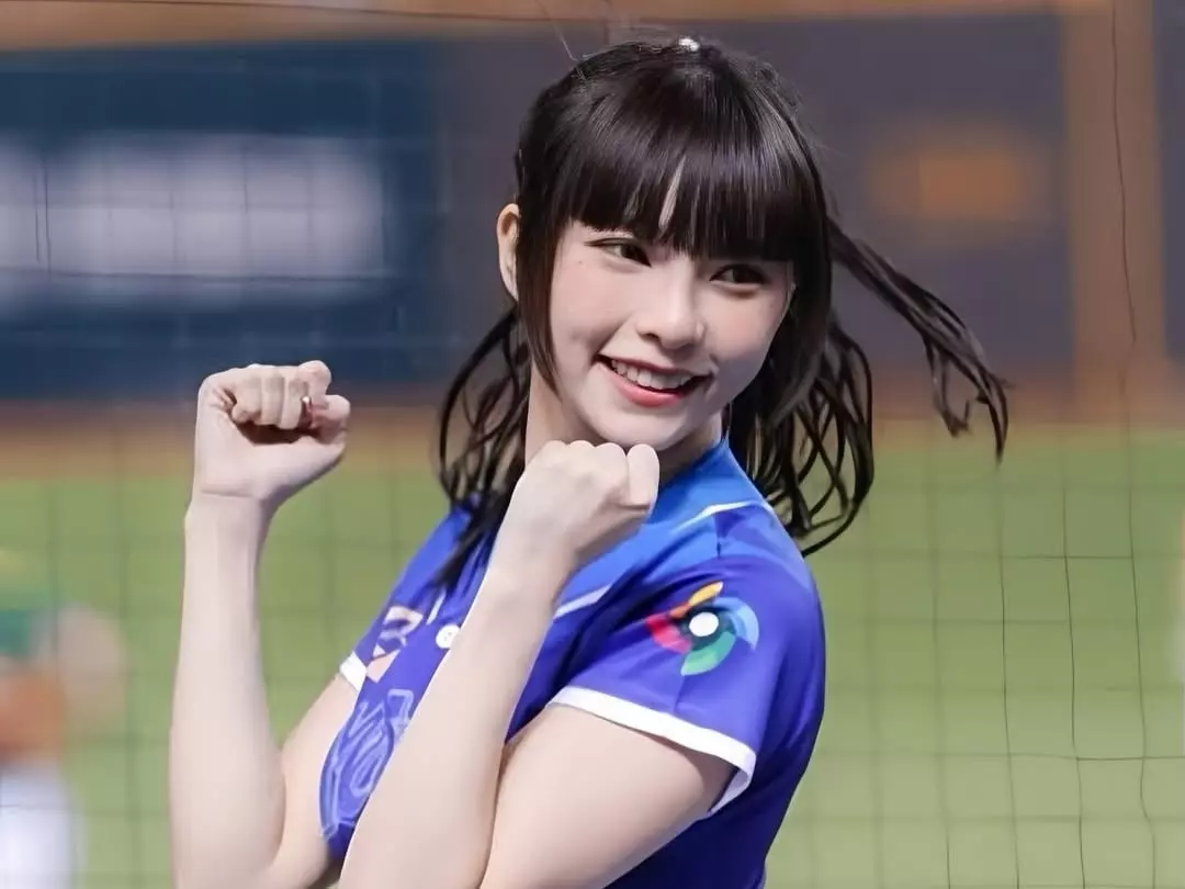 李芷霖婚外情風波列 4 點正面回應！閨蜜林襄現身力挺！