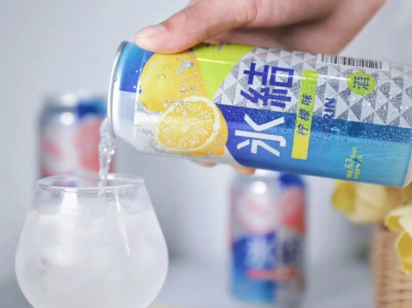 2025 超商冰結啤酒加什麼 Dcard 5 大推薦：葡萄加燒酒、檸檬加伏特加⋯快收藏！