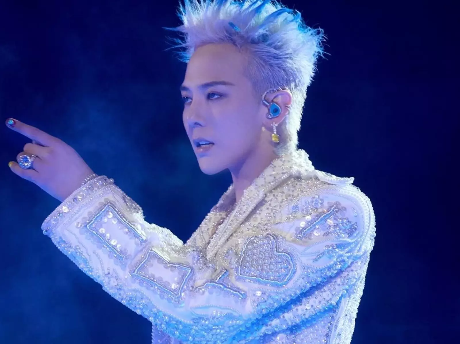GD 權志龍台灣演唱會 7 月小巨蛋登場！票價、搶票時間、全面採實名制⋯完整資訊一次看！