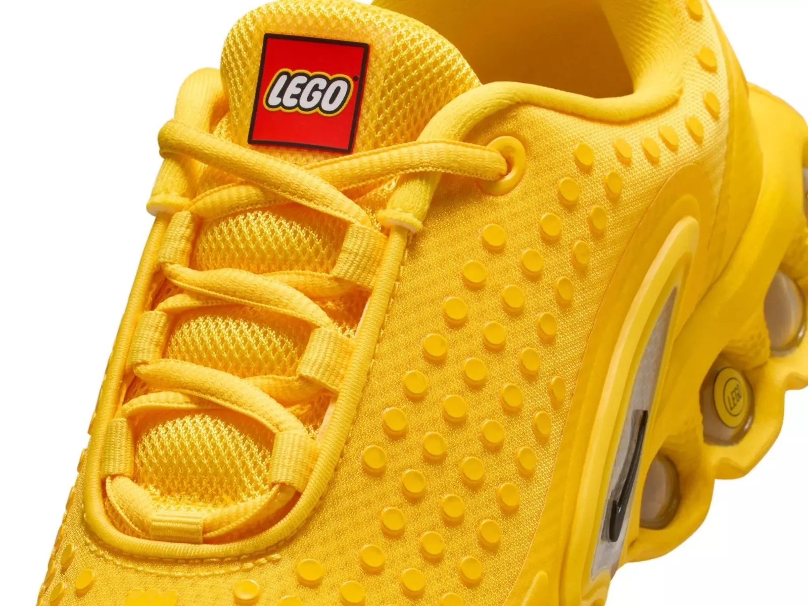 LEGO x Nike 首波聯名鞋款 Air Max DN 搶先曝光，積木造型鞋面可愛爆擊！