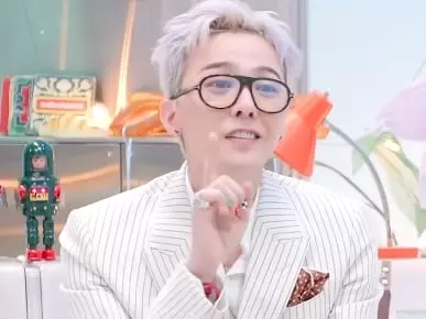 GD 權志龍誹聞後首度同框 TWICE Sana！兩人超好真實互動曝光！