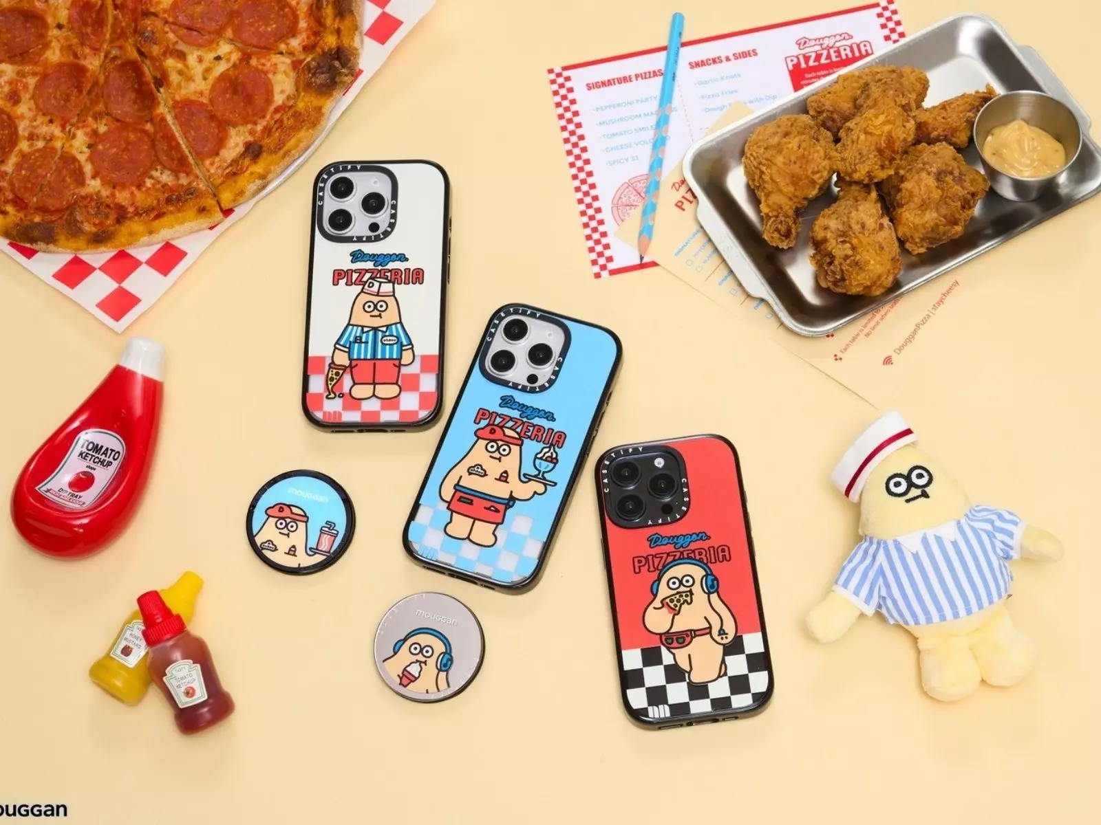 CASETiFY 攜手大饅大力的服飾品牌 mouggan 推出聯名系列，與原創角色「歐兜 Ohdou」打工仔展開不可能的追夢冒險
