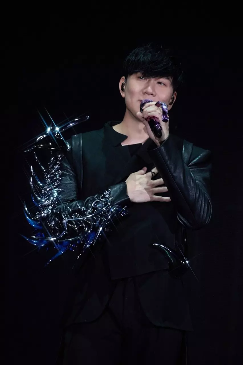 林俊傑 JJ 大巨蛋演唱會「嘉賓韋禮安」、金曲歌單、徒弟 Patti 蔡宥綺同台⋯回顧 5 大亮點！