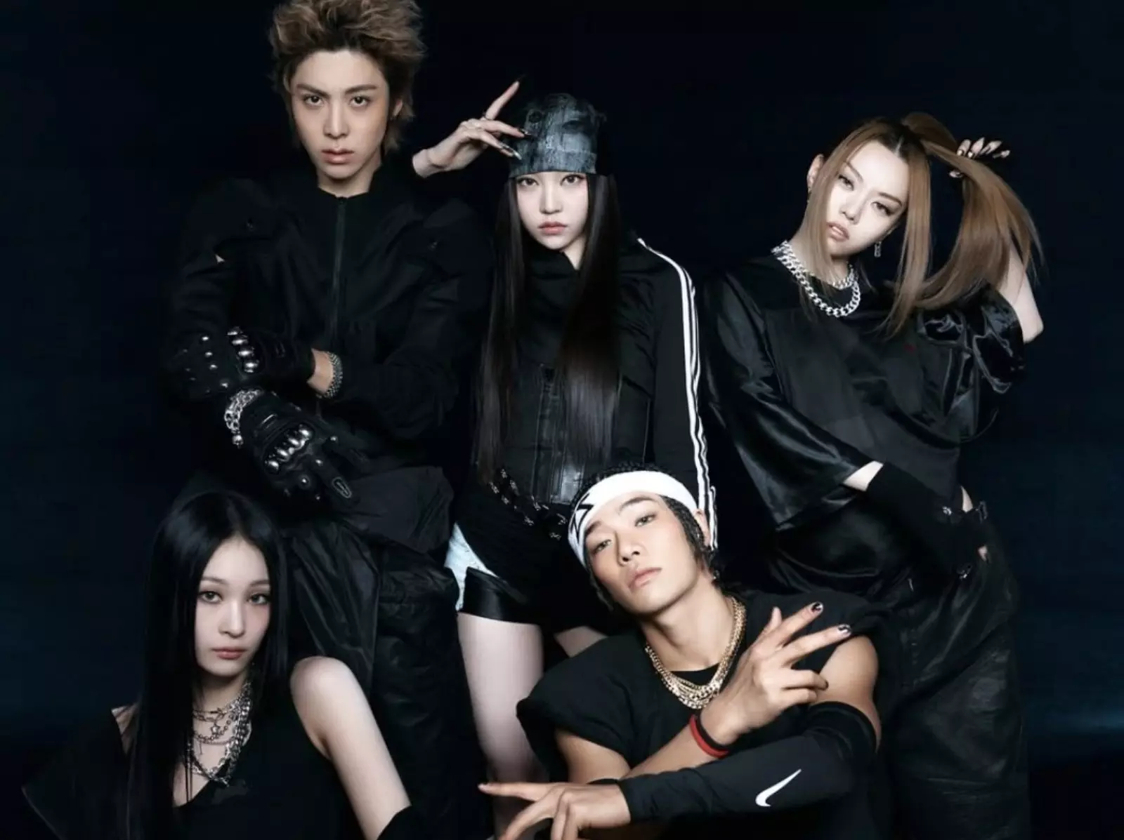 MEOVV 同門男女混合組合 ALLDAY PROJECT 成員背景曝光！從選秀明星到財閥千金快認識～